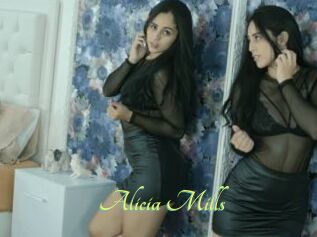 Alicia_Mills