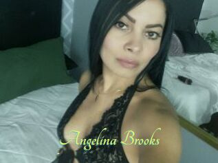 Angelina_Brooks_