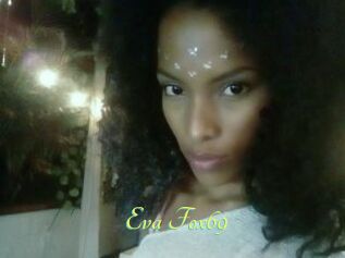 Eva_Fox69