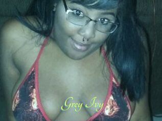 Grey_Ivy