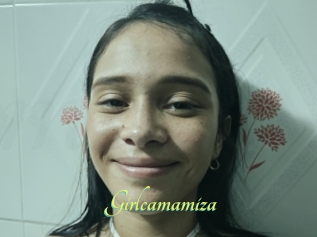Girlcamamiza