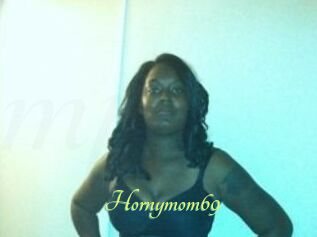 Hornymom69