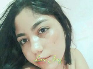 Lara_Jong