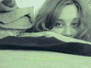 LilyBrooksxoxo