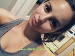 LovemesomeNadia