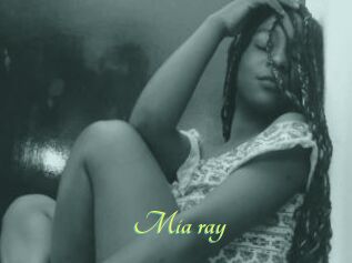 Mia_ray