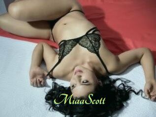 MiaaScott