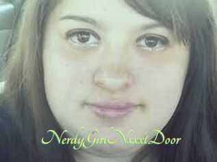 NerdyGirlNxxxtDoor