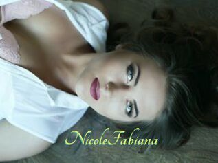 NicoleFabiana