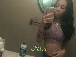 Nikole_