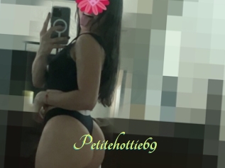 Petitehottie69